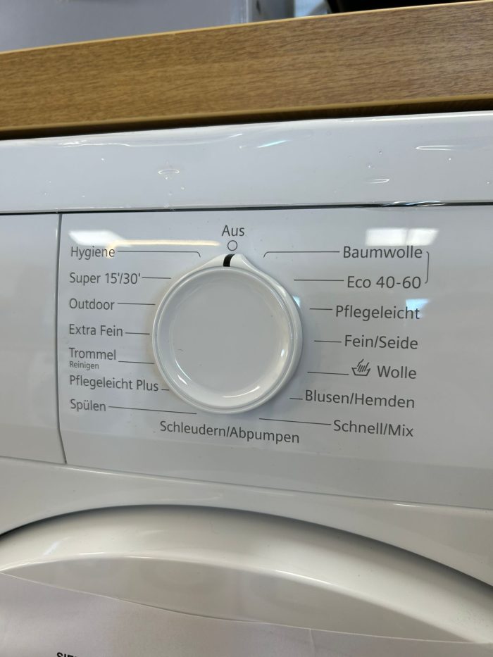 SIEMENS perilica rublja WU14UT21, 9 kg, 1400 o/min - Slika 10