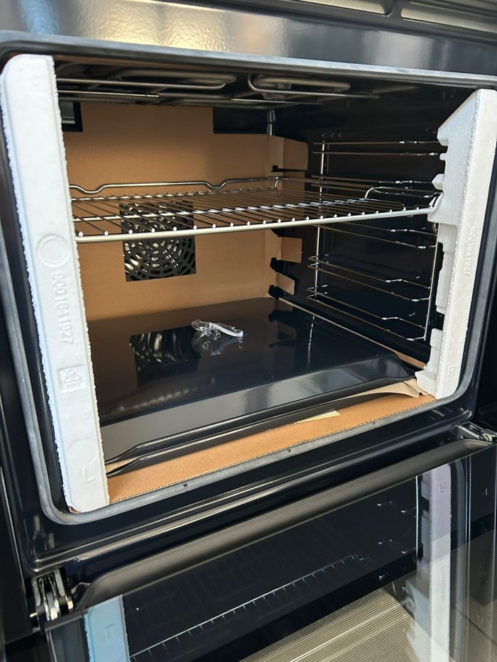 BOSCH ugradbena pećnica serije 8 HBG635B, ecoClean Direct, s razinom za pizzu - Slika 12