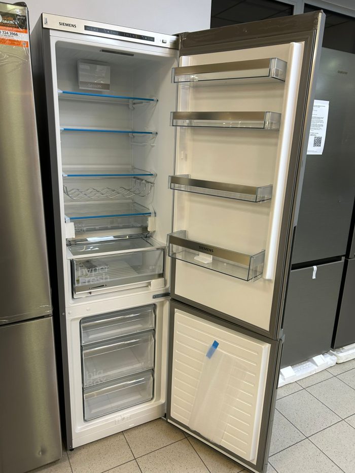 SIEMENS kombinacija hladnjak/zamrzivač KG39EALCB, 201 cm visine, 60 cm širine - Slika 7