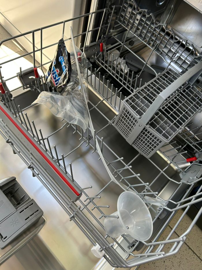 Samostojeća perilica suđa BOSCH, SMS4HDI52E, 13 posuđa - Slika 15