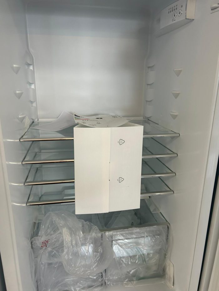 AEG ugradbena kombinacija hladnjaka i zamrzivača SCB618F3LF, ÖKO SANTO, LowFrost tehnologija, FROSTMATIC - Slika 8