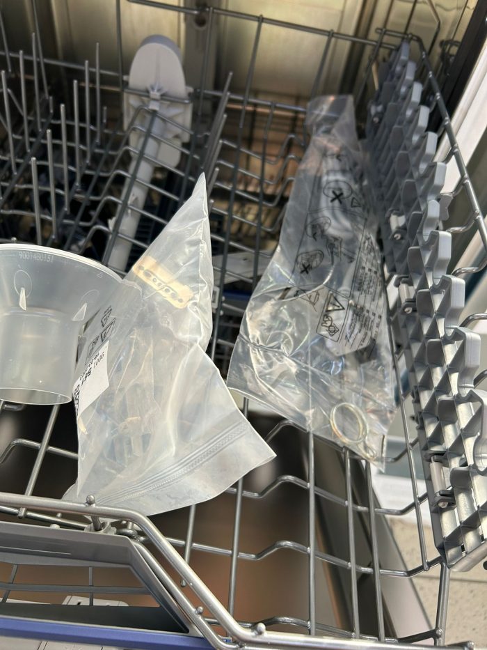 SIEMENS potpuno integrirana perilica posuđa iQ300, SN63EX15AE, 13 postavki - Slika 19