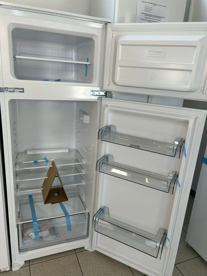 GORENJE ugradbeni hladnjak-zamrzivač RFI4152P1, visina 145 cm, širina 54 cm - Slika 9