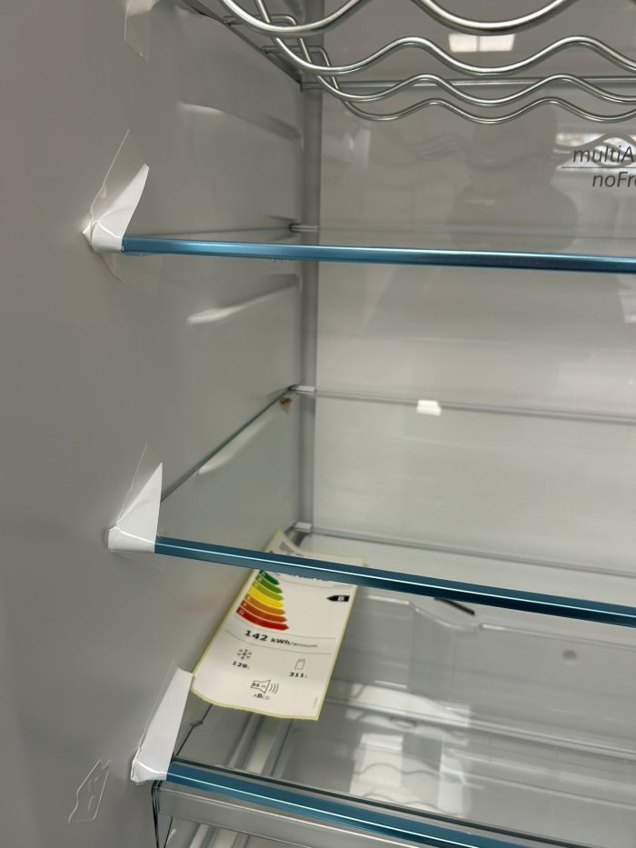 SIEMENS kombinacija hladnjak/zamrzivač KG49NXIBF, 203 cm visine, 70 cm širine - Slika 18