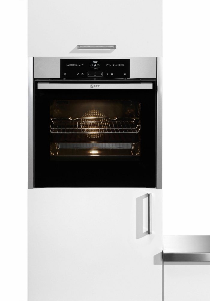 NEFF pećnica za pirolizu N 70 B25CR22N1, može se naknadno opremiti teleskopskim produžetkom, samočišćenje za pirolizu, CircoTherm® vrući zrak - Slika 5