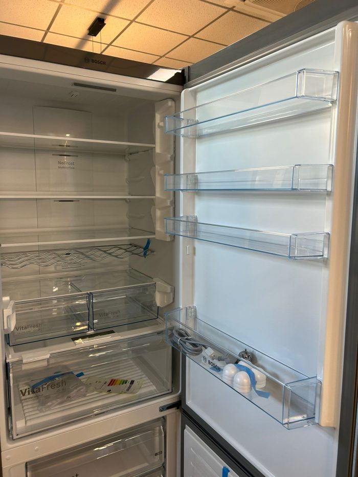 BOSCH kombinacija hladnjak/zamrzivač KGN49XIEA, 203 cm visine, 70 cm širine - Slika 20