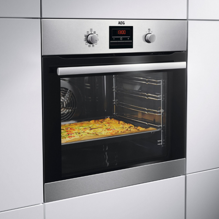 AEG ugradbena pećnica BPS33102ZM, samočišćenje pirolizom, izvlačenje za pečenje, 2 para - Slika 10