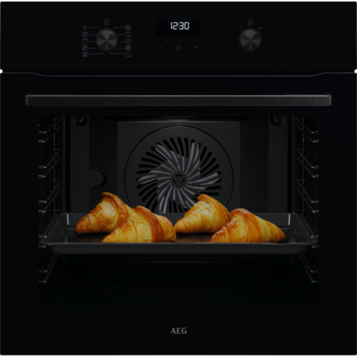 Bez naslova (800 x 800 piks.) - 2025-04-30T145208.317 AEG NBA5A20AK 5000 SurroundCook® s funkcijom SteamBake / Ugradbena pećnica / Funkcija čišćenja vodom / Crna - Slika 1