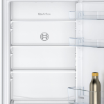 BOSCH Serija 2 KIV86NSE0 Multi Box XXL: ekstra velika ladica za voće i povrće - Slika 7