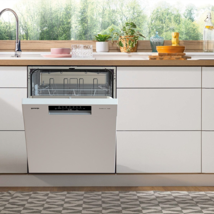 GORENJE Ugradbena perilica posuđa GU642E90X AquaStop - Slika 4
